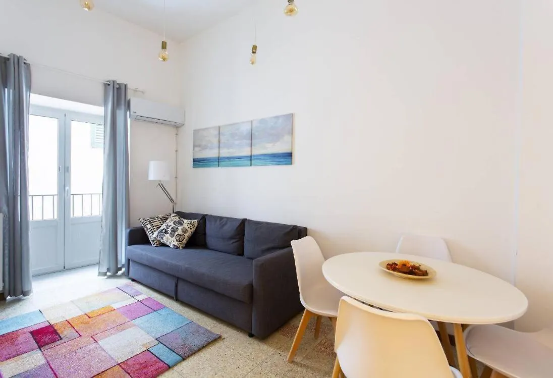 Bb4U Apartments And Terrace Palermo