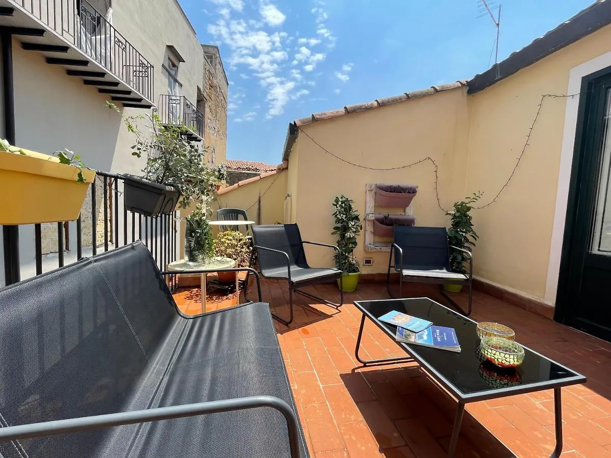 Bb4U Apartments And Terrace Palermo