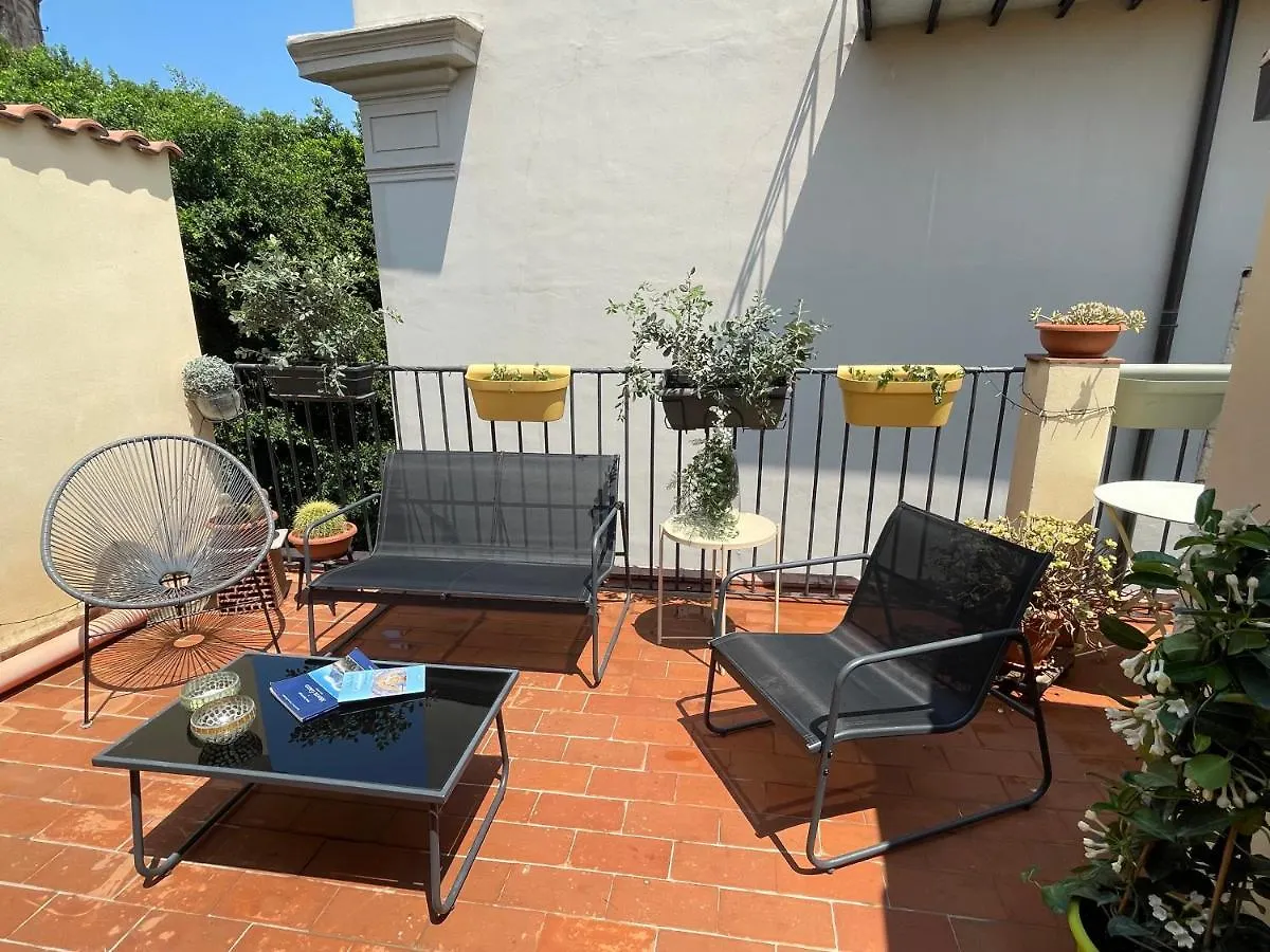 Bb4U Apartments And Terrace Palermo 0*,  Italy