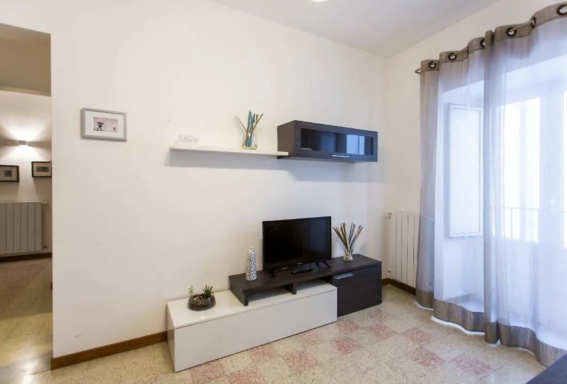 Bb4U Apartments And Terrace Palermo Italy
